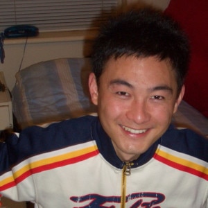 Asian man brigh is looking for a partner