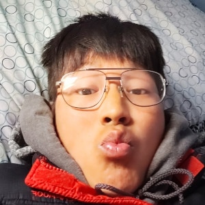 Asian man henryale21 is looking for a partner