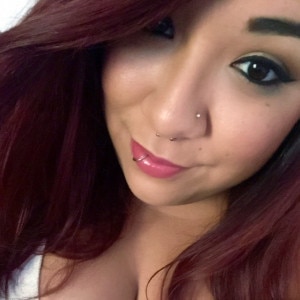 Asian woman Pho_q is looking for a partner