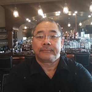 Asian man Tungluvlipps is looking for a partner