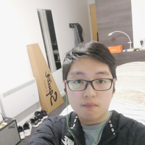 Asian man Jayvien is looking for a partner