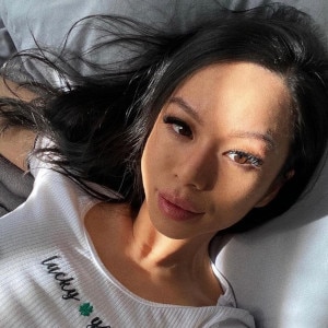 Asian woman kevinsl35 is looking for a partner
