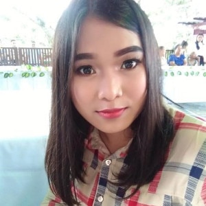Asian woman martinezlyz74 is looking for a partner